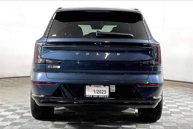 new 2025 Volvo EX90 car