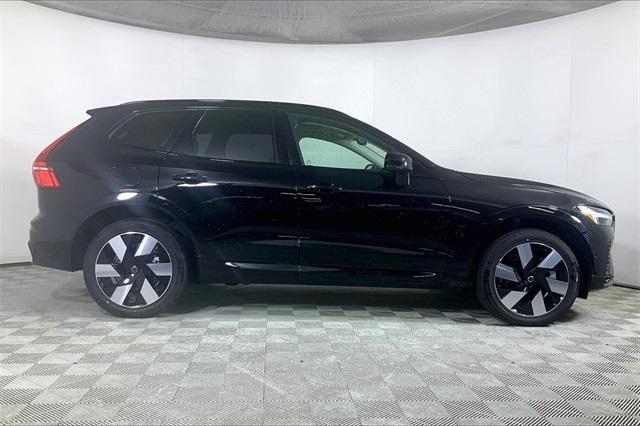 new 2025 Volvo XC60 Plug-In Hybrid car