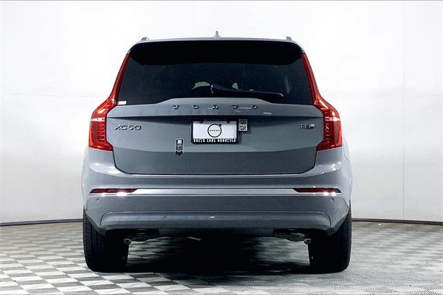 new 2025 Volvo XC90 Plug-In Hybrid car