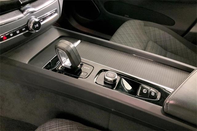 used 2022 Volvo XC60 car, priced at $30,295