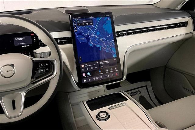 new 2025 Volvo EX90 car