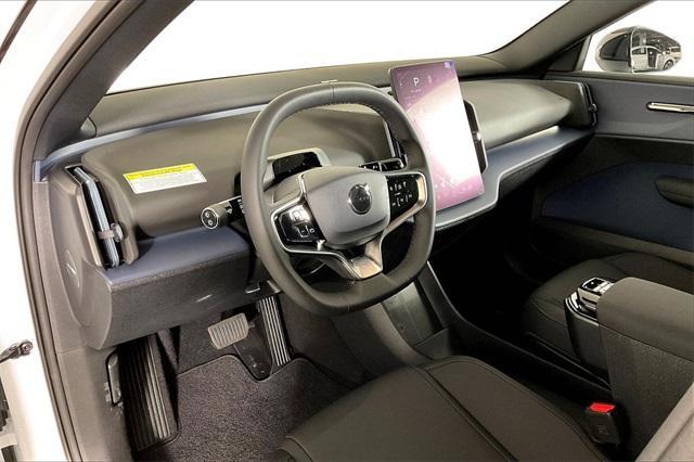 new 2025 Volvo EX30 car