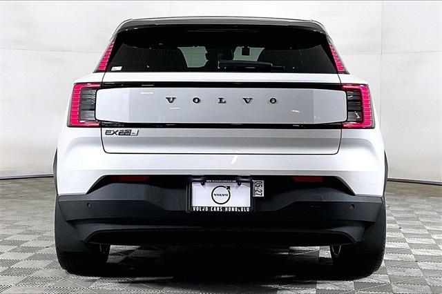 new 2025 Volvo EX30 car