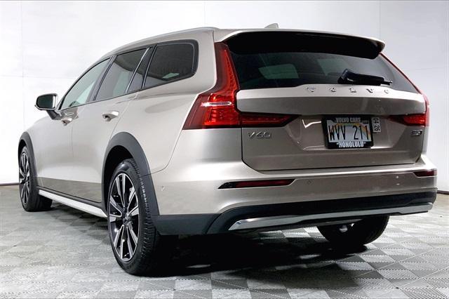 used 2023 Volvo V60 Cross Country car, priced at $44,495