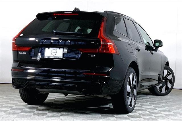 new 2025 Volvo XC60 Plug-In Hybrid car