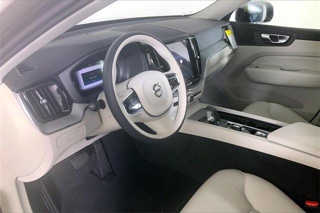 new 2025 Volvo XC60 Plug-In Hybrid car