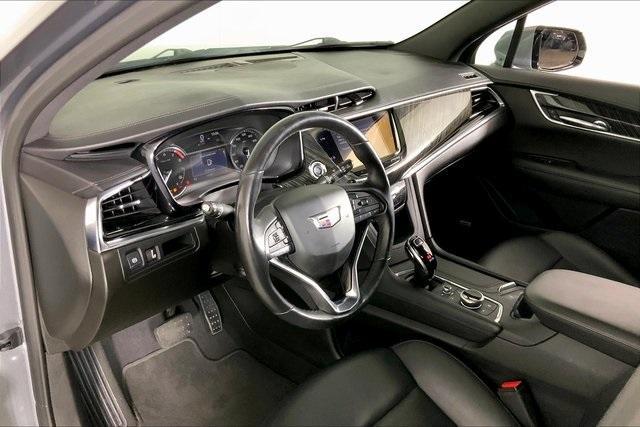 used 2022 Cadillac XT6 car, priced at $32,995