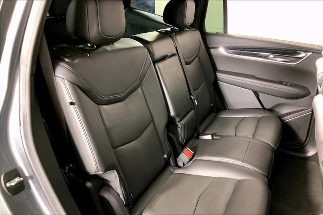 used 2022 Cadillac XT6 car, priced at $32,995
