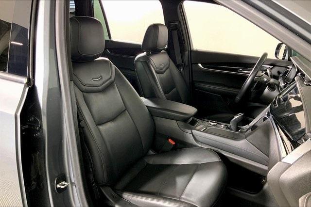 used 2022 Cadillac XT6 car, priced at $32,995