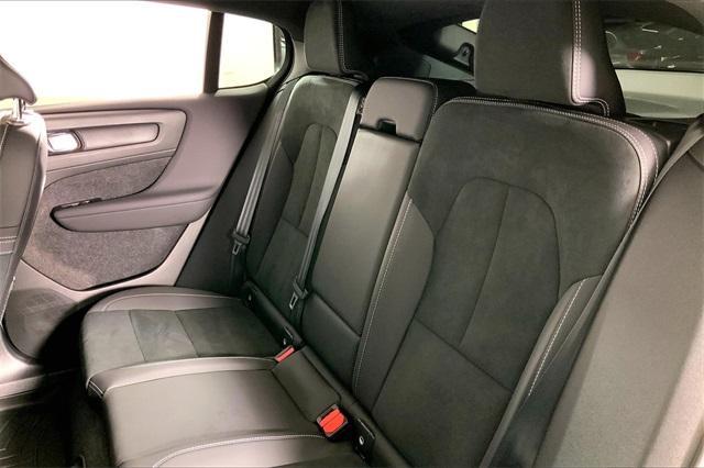 used 2022 Volvo C40 Recharge Pure Electric car, priced at $25,575