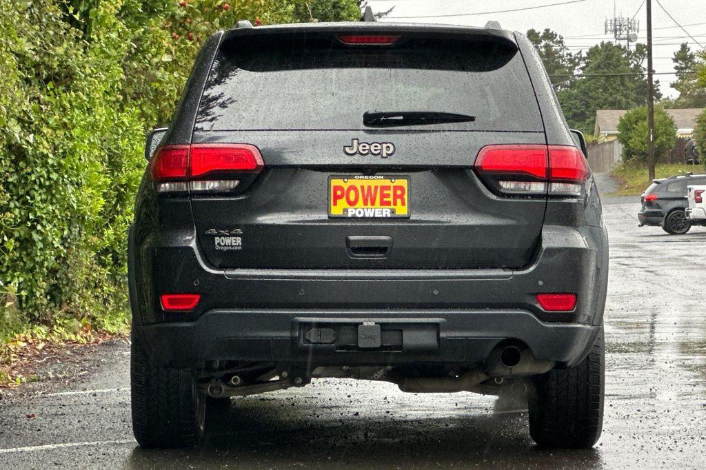 used 2016 Jeep Grand Cherokee car, priced at $14,353