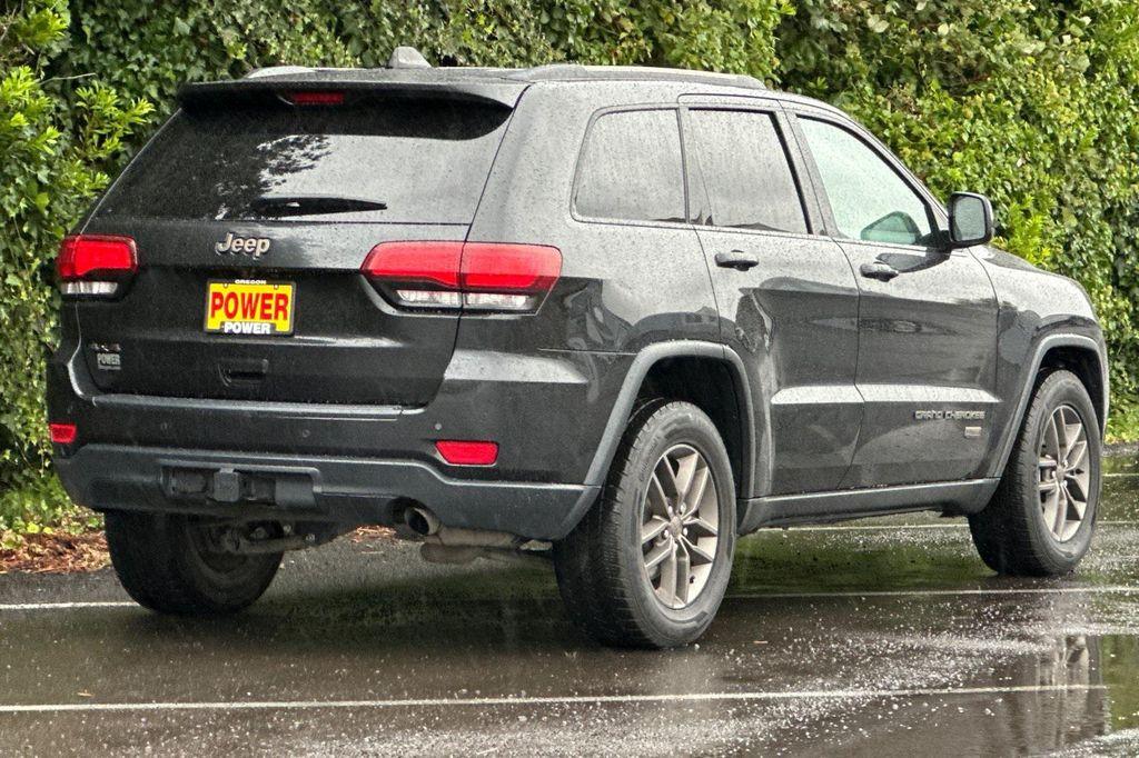 used 2016 Jeep Grand Cherokee car, priced at $14,353