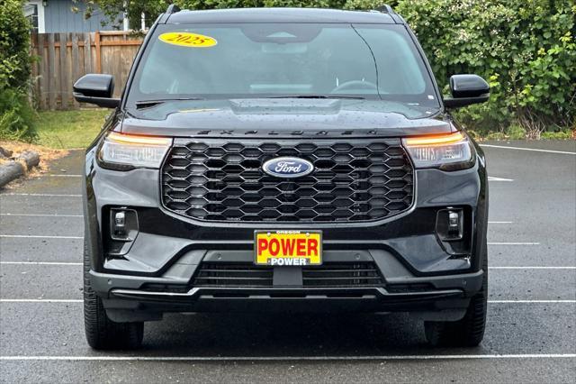 new 2025 Ford Explorer car