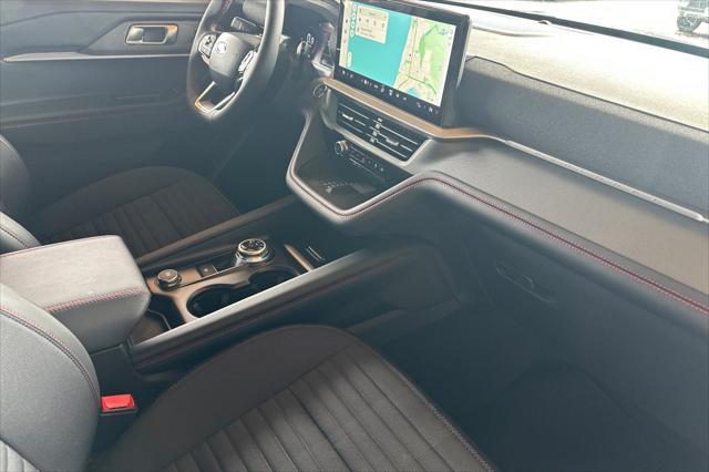 new 2025 Ford Explorer car