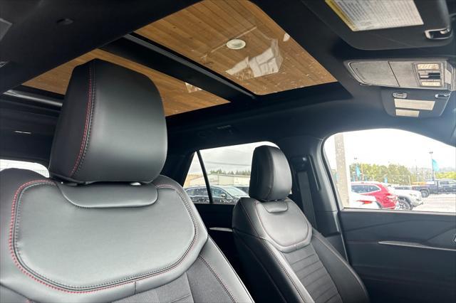 new 2025 Ford Explorer car