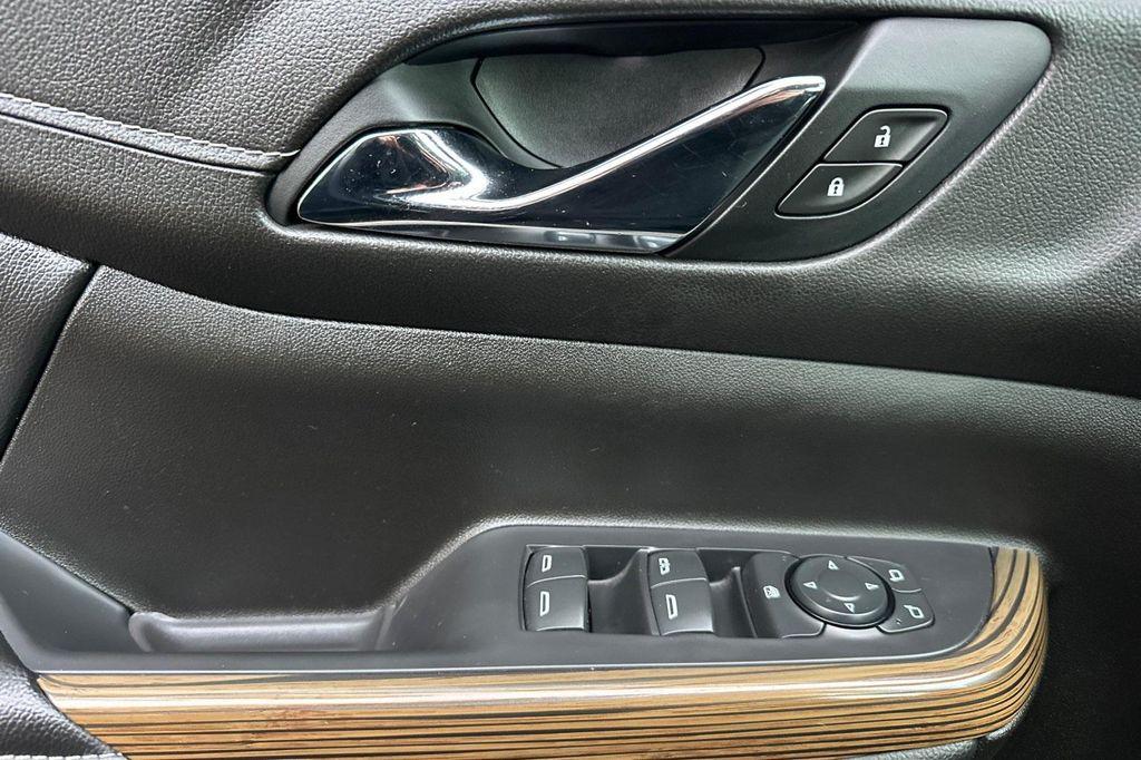 used 2021 GMC Acadia car, priced at $16,990