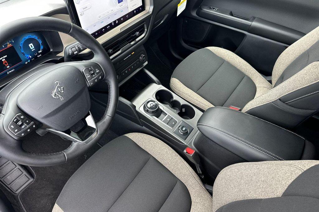 new 2025 Ford Bronco Sport car, priced at $35,035