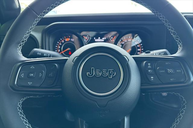 new 2025 Jeep Wrangler car, priced at $47,445