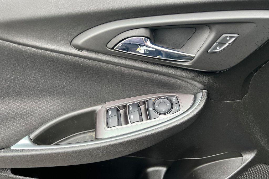 used 2022 Chevrolet Malibu car, priced at $18,995
