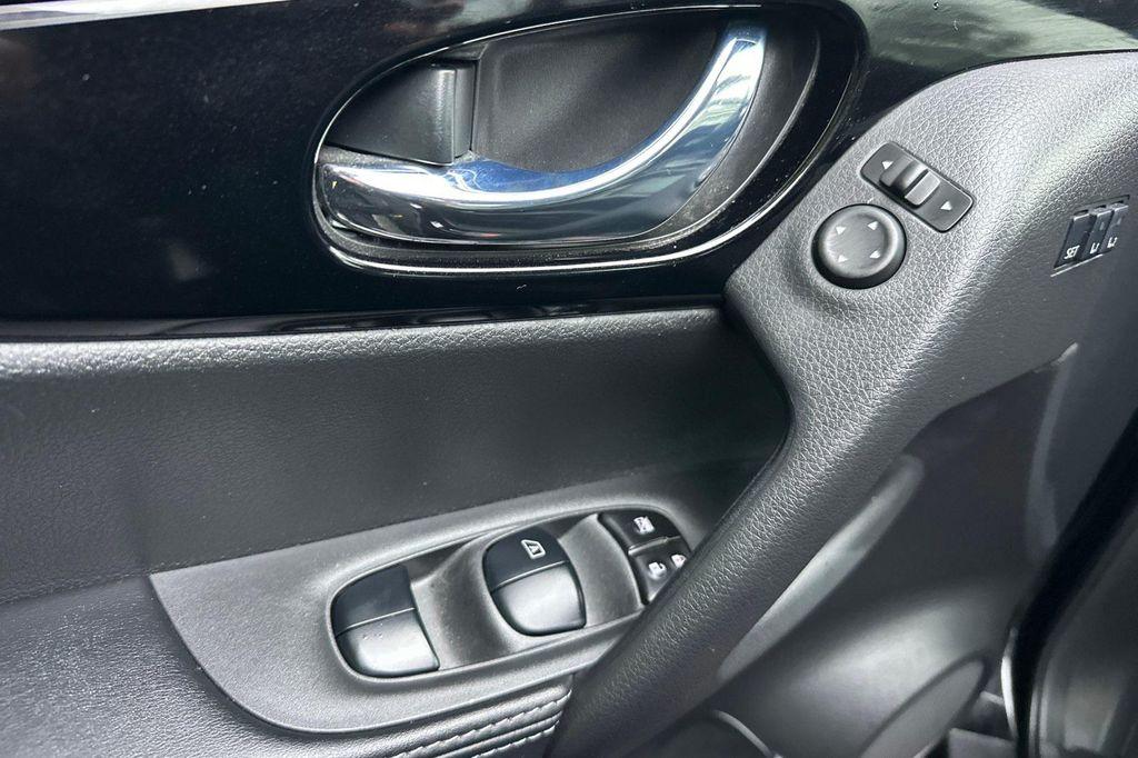 used 2022 Nissan Rogue Sport car, priced at $23,890