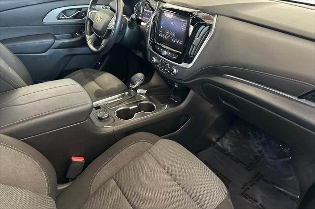 used 2022 Chevrolet Traverse car, priced at $30,995