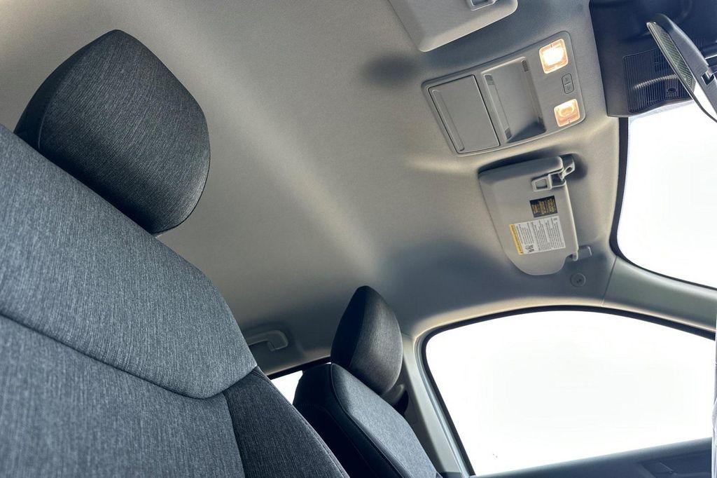 new 2025 Ford Maverick car, priced at $35,990