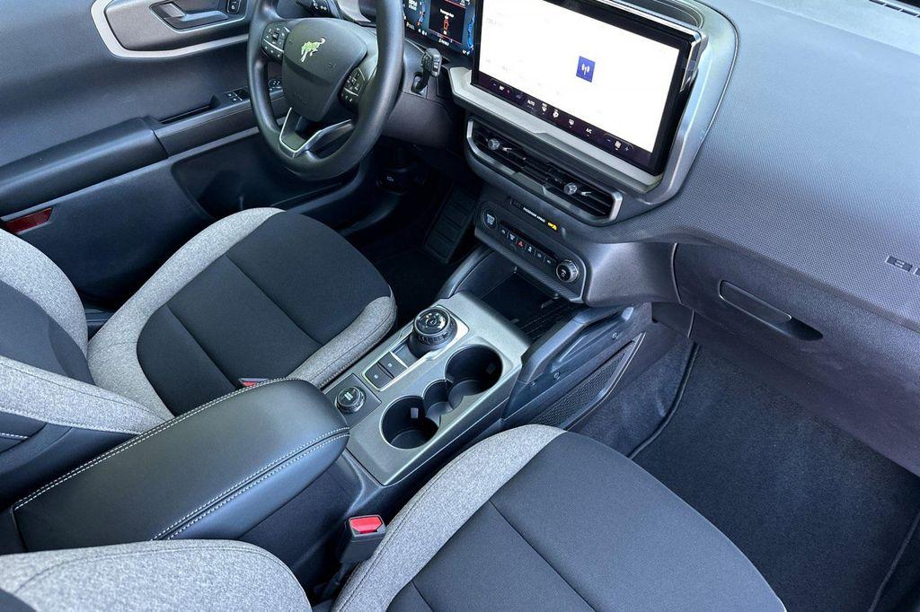 new 2025 Ford Bronco Sport car, priced at $33,995