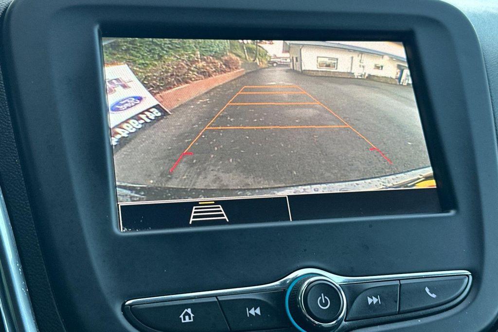 used 2022 Chevrolet Equinox car, priced at $19,995