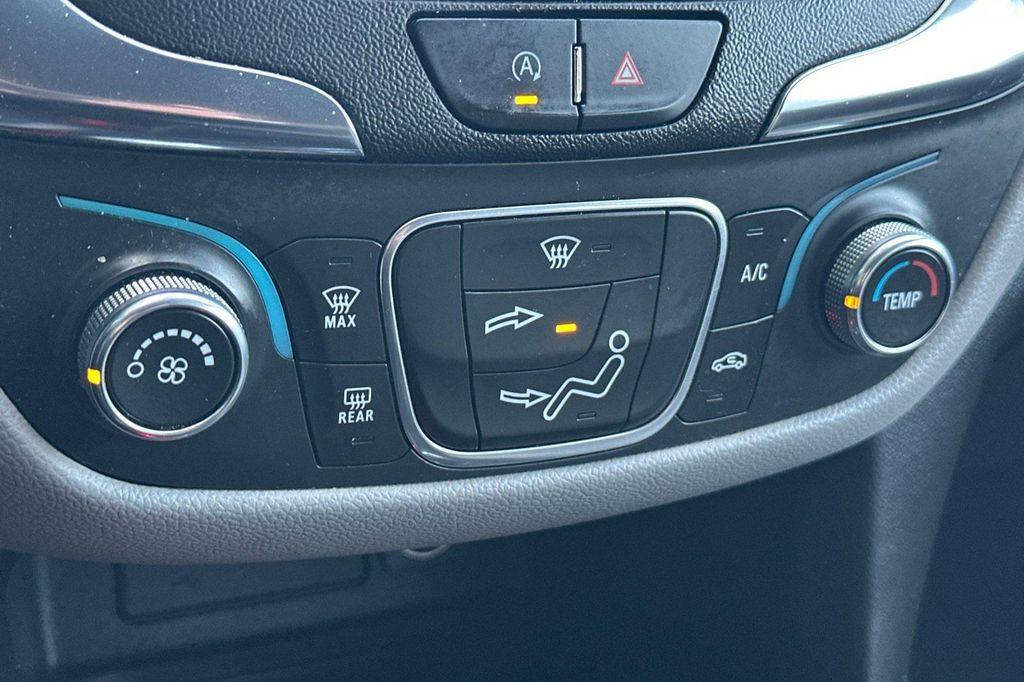 used 2022 Chevrolet Equinox car, priced at $19,995