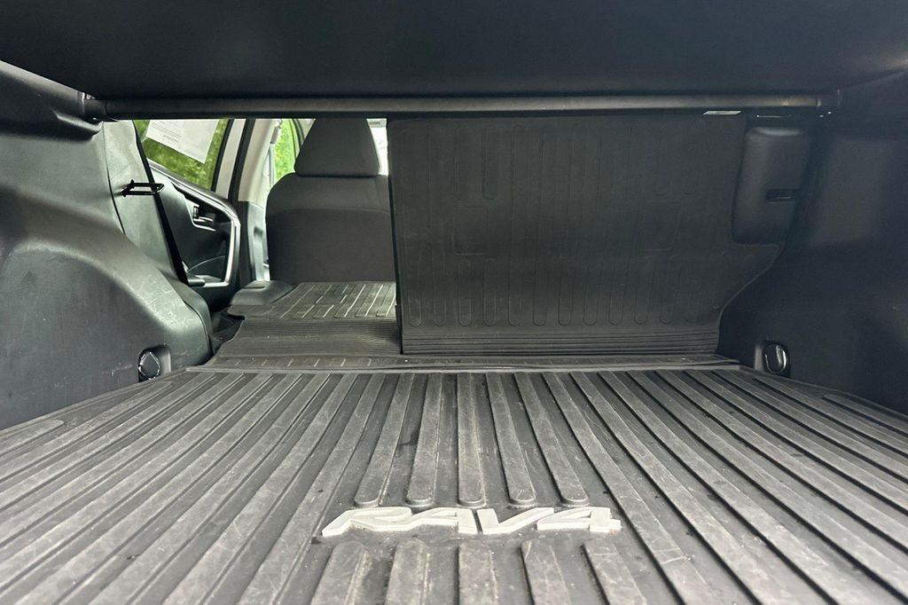 used 2022 Toyota RAV4 Hybrid car, priced at $27,600