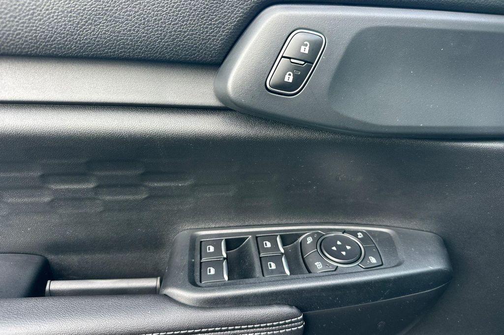 new 2025 Ford Ranger car, priced at $42,255