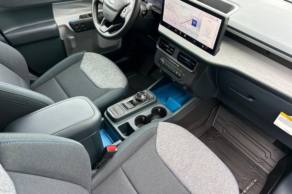 new 2025 Ford Maverick car, priced at $37,270