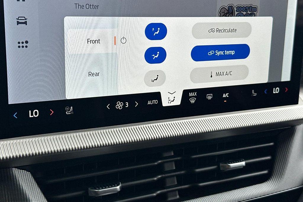 new 2025 Ford Explorer car, priced at $62,410