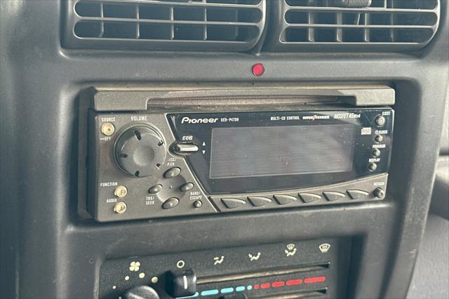 used 1998 Jeep Wrangler car, priced at $9,995