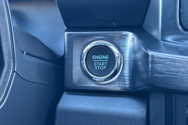 new 2025 Ford F-250 car