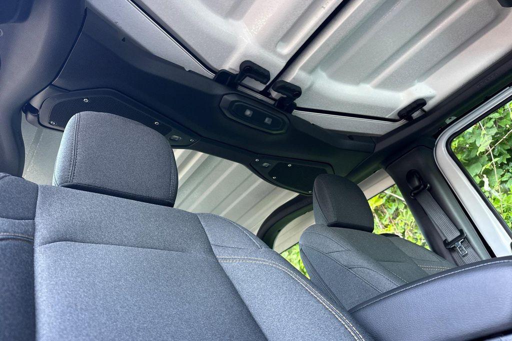 new 2025 Jeep Wrangler car, priced at $37,420