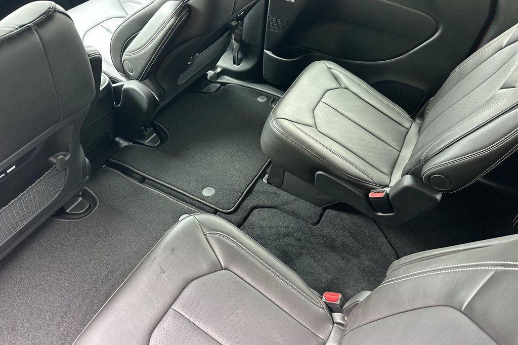 new 2026 Chrysler Pacifica car, priced at $46,880
