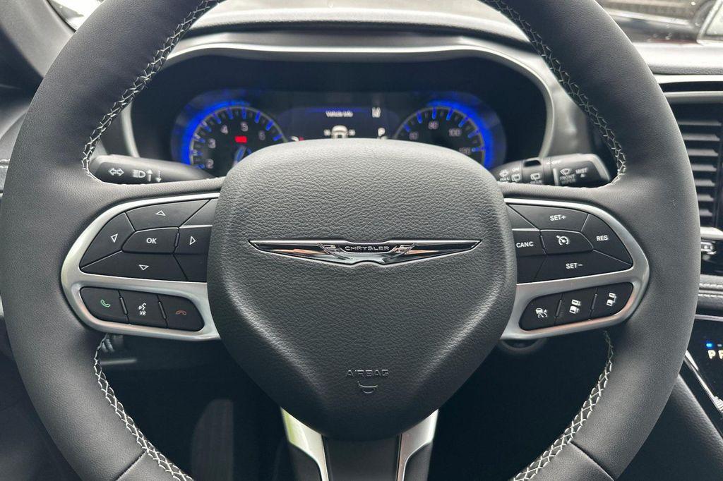 new 2026 Chrysler Pacifica car, priced at $46,880