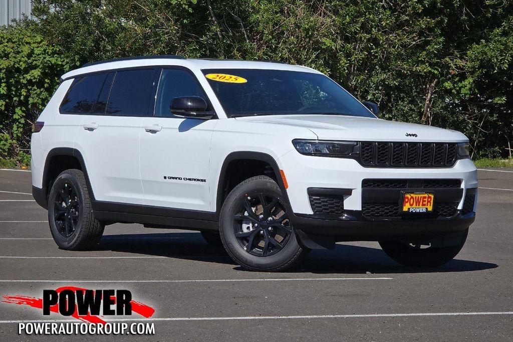 new 2025 Jeep Grand Cherokee L car, priced at $46,250