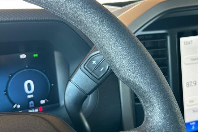 new 2025 Ford F-150 car, priced at $54,370