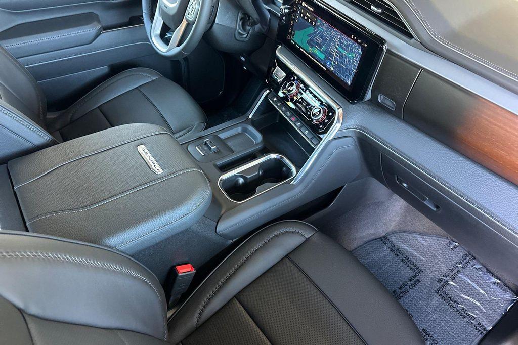 new 2025 GMC Sierra 3500 car, priced at $89,565