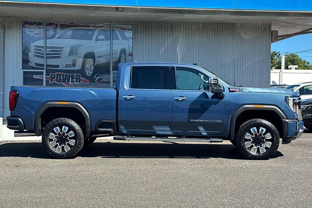 new 2025 GMC Sierra 3500 car, priced at $89,565