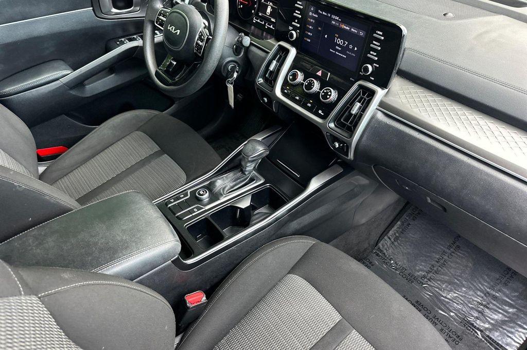 used 2022 Kia Sorento car, priced at $19,995