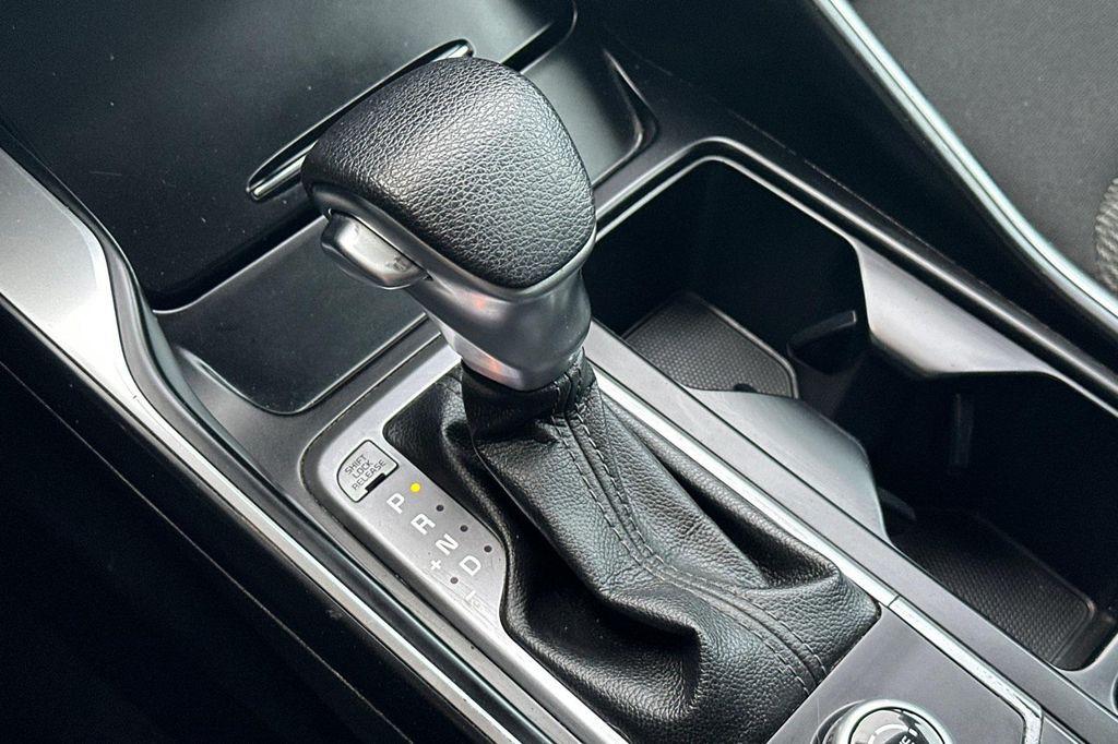 used 2022 Kia Sorento car, priced at $19,995