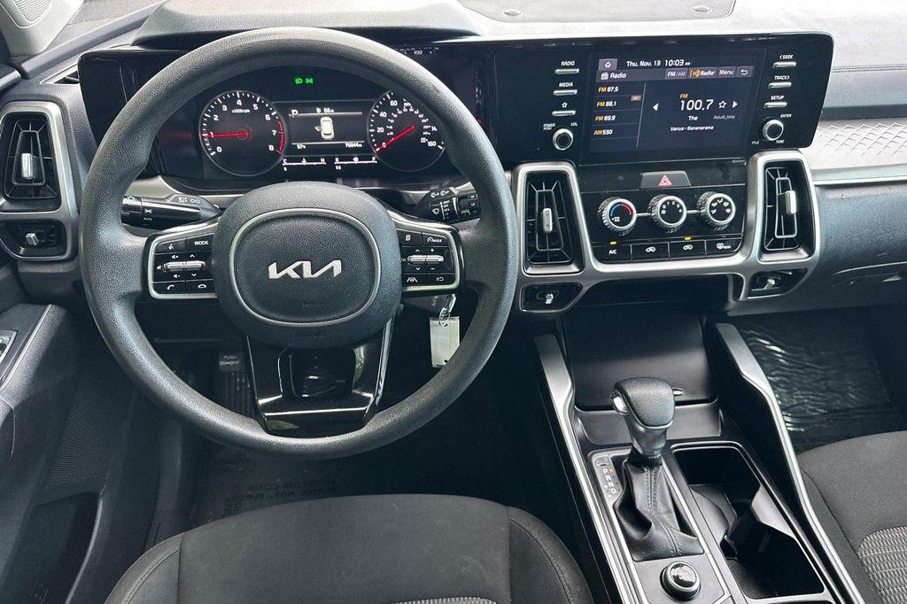 used 2022 Kia Sorento car, priced at $19,995