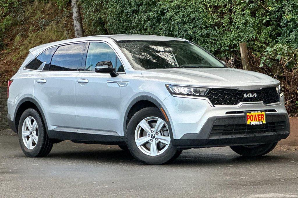 used 2022 Kia Sorento car, priced at $19,995