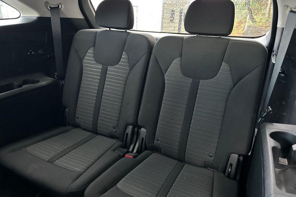 used 2022 Kia Sorento car, priced at $19,995