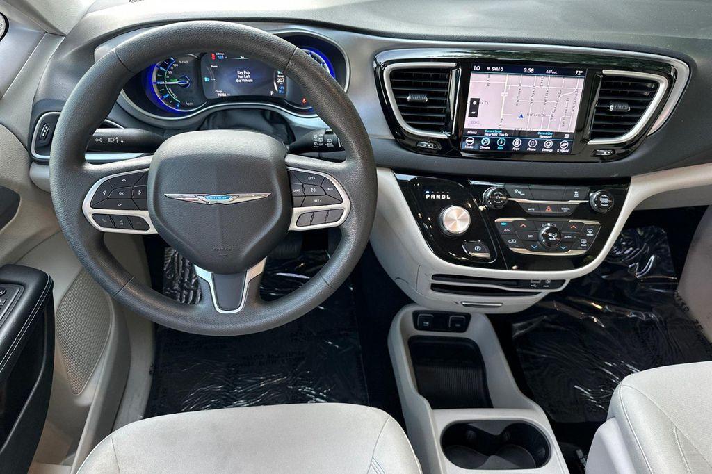 used 2018 Chrysler Pacifica Hybrid car, priced at $17,890