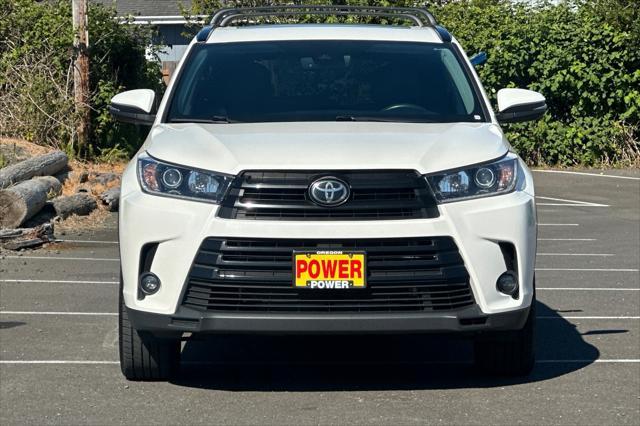 used 2019 Toyota Highlander car, priced at $22,995
