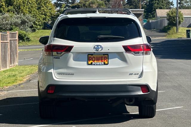 used 2019 Toyota Highlander car, priced at $22,995
